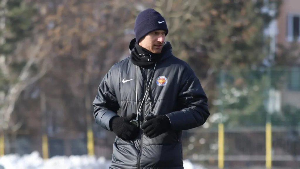 FC Lokomotiva head coach during a training session