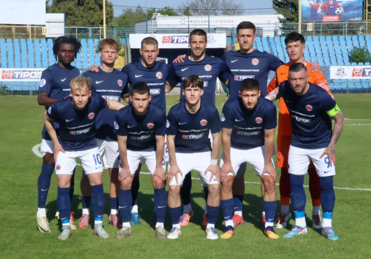 FC Lokomotiva A team photo April 2026